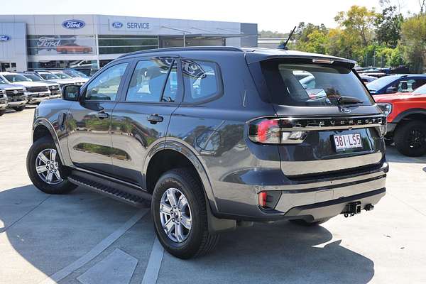 2024 Ford Everest Ambiente 2.0L