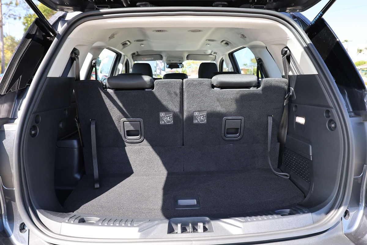 2024 Ford Everest Ambiente 2.0L
