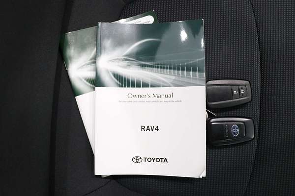 2021 Toyota RAV4 GX AXAH54R