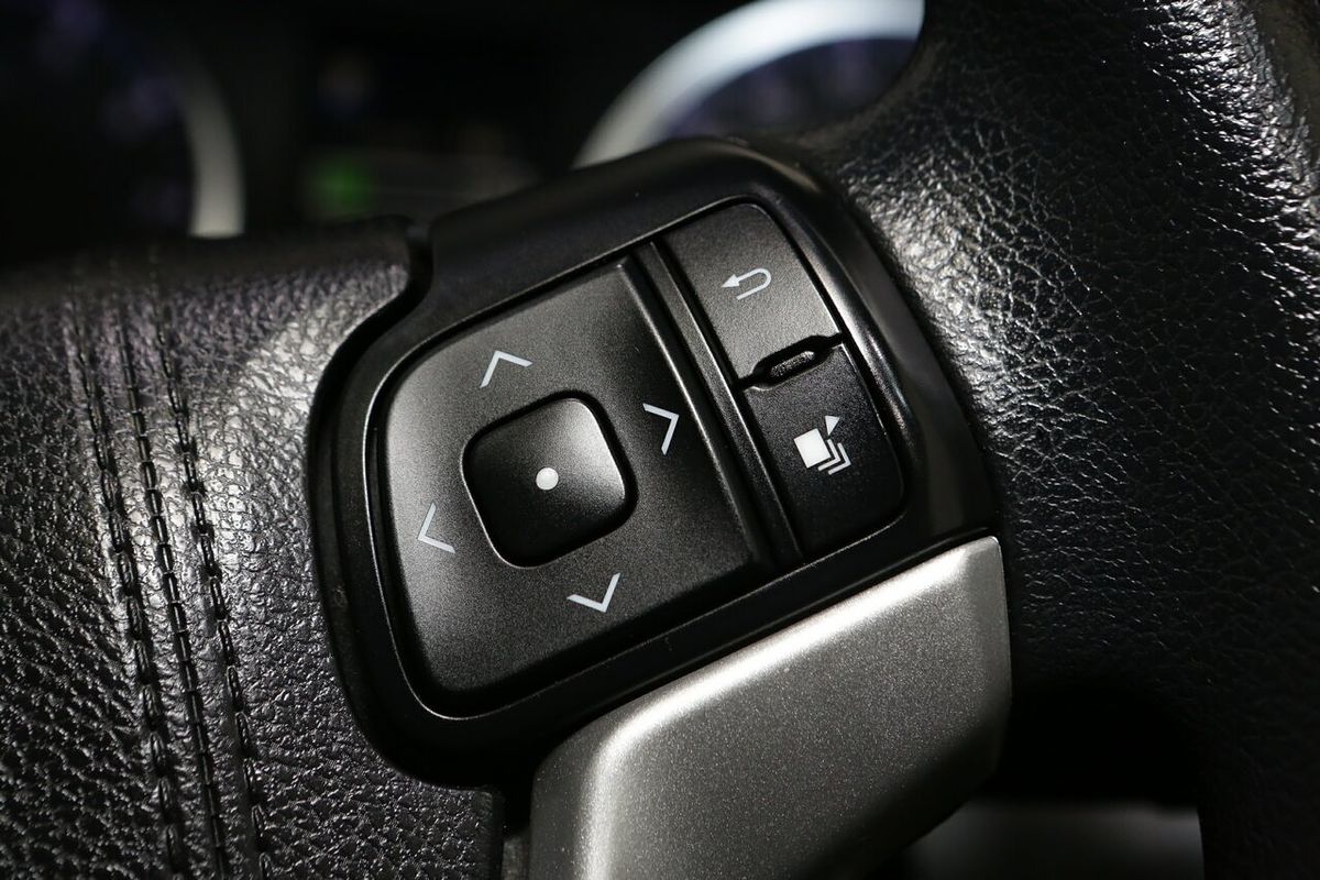 2017 Toyota Kluger GX GSU50R