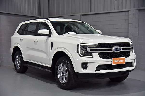 2024 Ford Everest Ambiente 2.0L