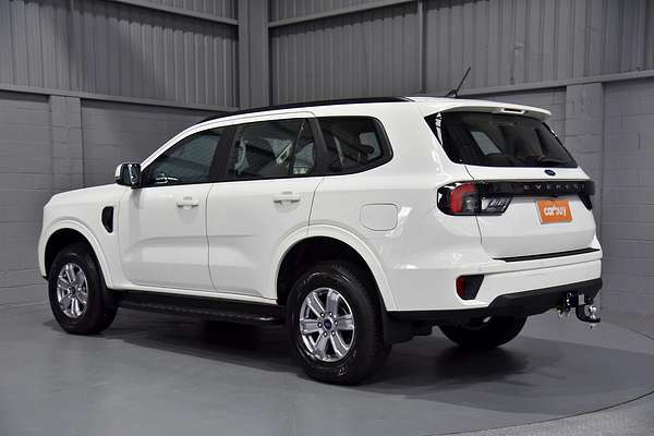 2024 Ford Everest Ambiente 2.0L