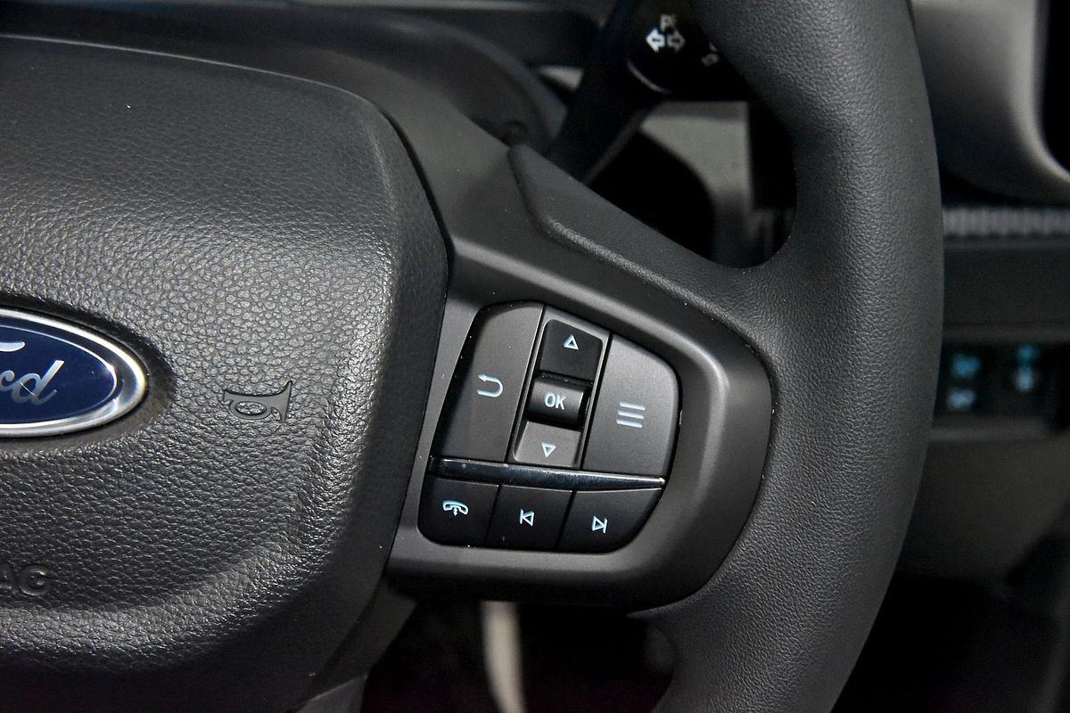 2024 Ford Everest Ambiente 2.0L