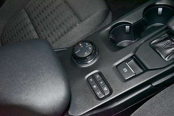 2024 Ford Everest Ambiente 2.0L