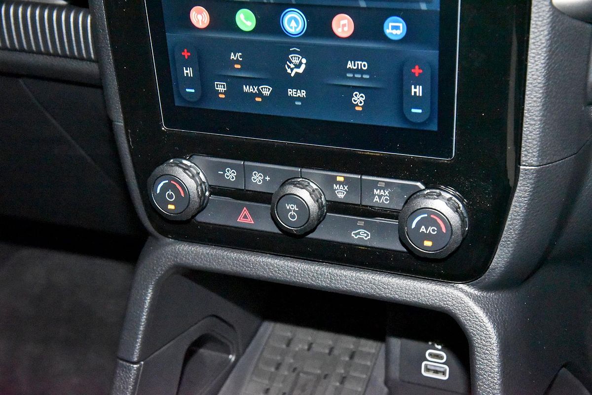 2024 Ford Everest Ambiente 2.0L