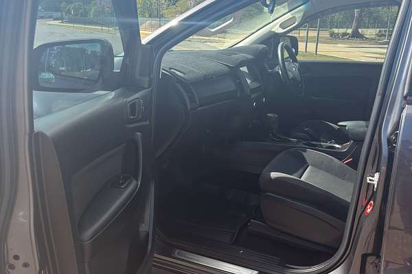 2018 Ford Everest Ambiente UA II 3.2L