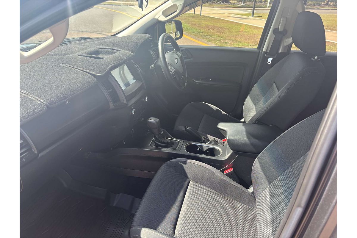 2018 Ford Everest Ambiente UA II 3.2L