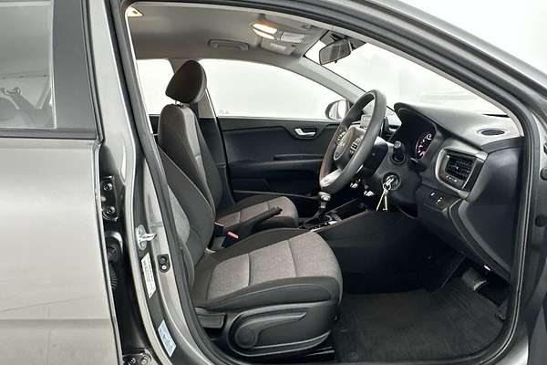 2023 Kia Stonic S YB