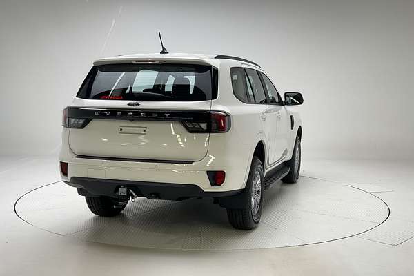 2024 Ford Everest Ambiente 2.0L