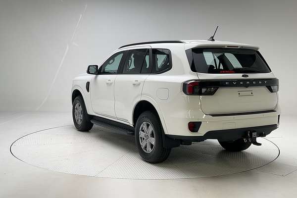 2024 Ford Everest Ambiente 2.0L
