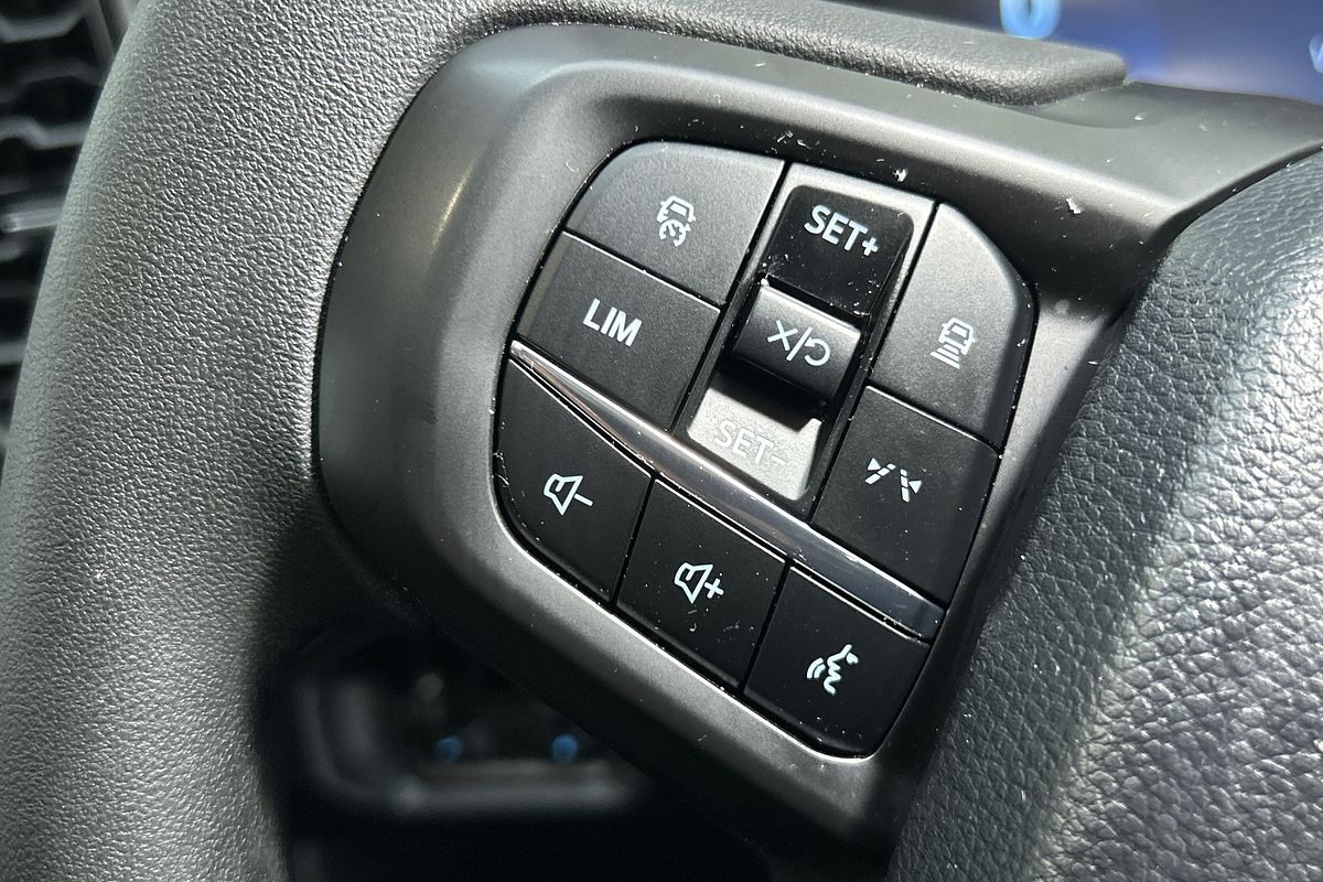 2024 Ford Everest Ambiente 2.0L