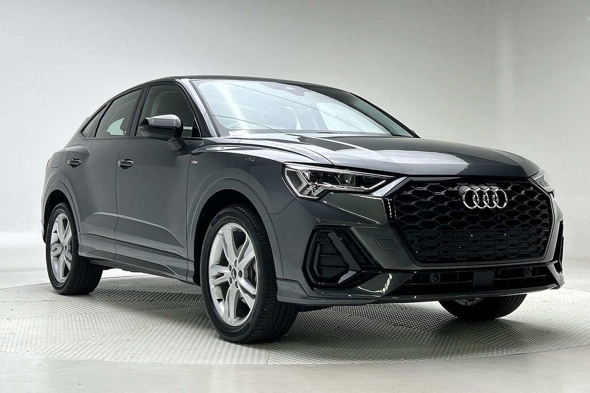 2022 Audi Q3 35 TFSI S line F3
