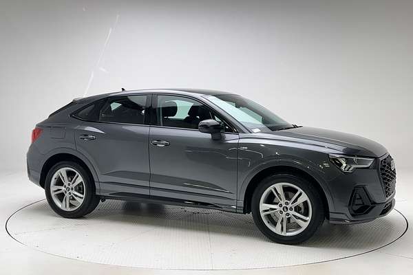 2022 Audi Q3 35 TFSI S line F3