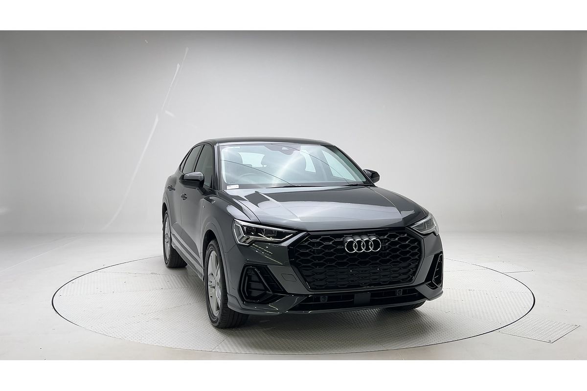 2022 Audi Q3 35 TFSI S line F3