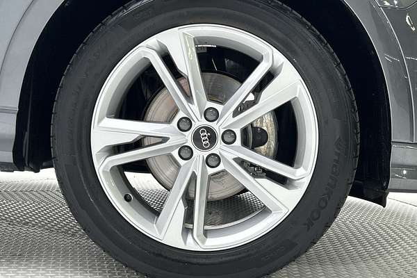 2022 Audi Q3 35 TFSI S line F3