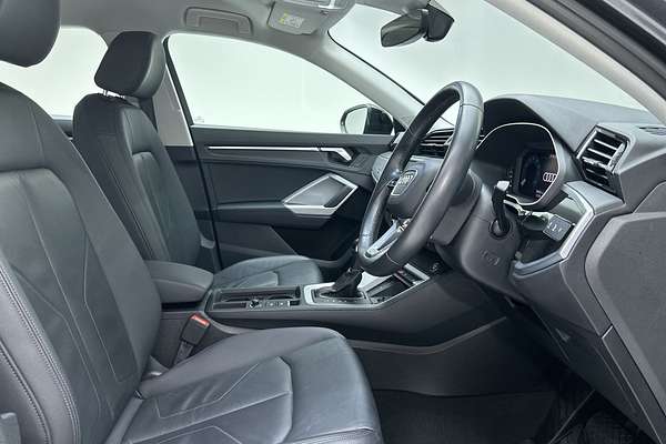 2022 Audi Q3 35 TFSI S line F3
