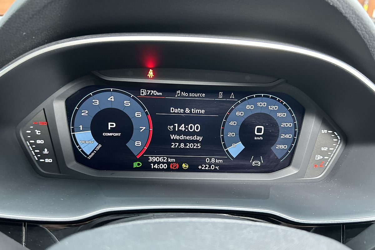 2022 Audi Q3 35 TFSI S line F3