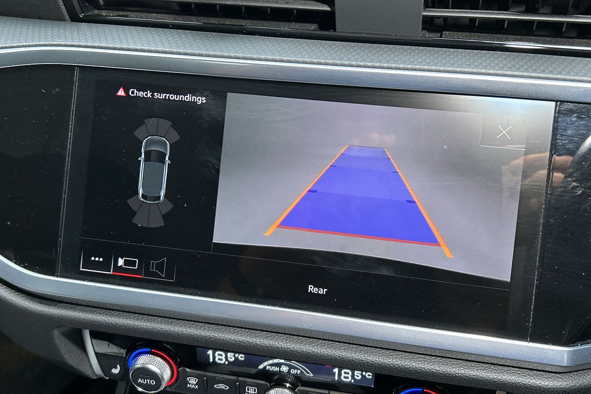 2022 Audi Q3 35 TFSI S line F3