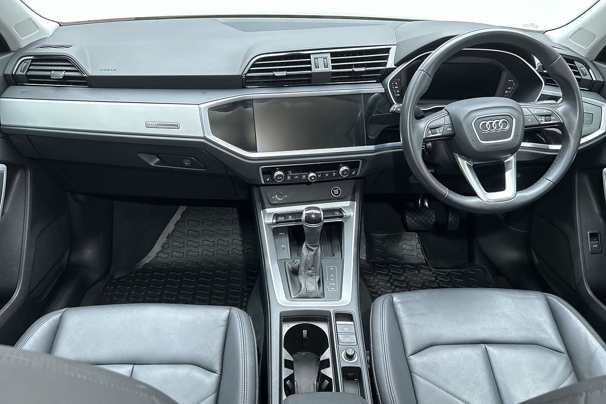 2022 Audi Q3 35 TFSI S line F3