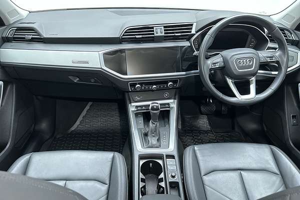 2022 Audi Q3 35 TFSI S line F3