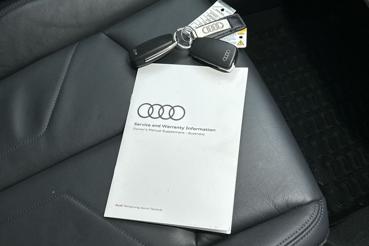 2022 Audi Q3 35 TFSI S line F3