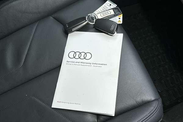 2022 Audi Q3 35 TFSI S line F3