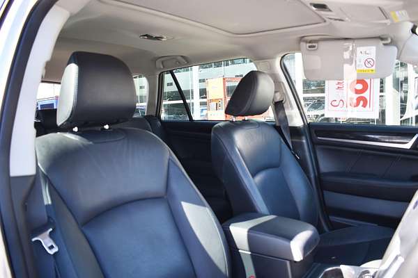 2017 Subaru Outback 2.5i Premium 5GEN