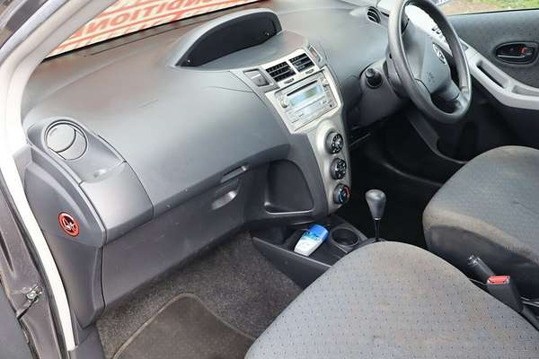 2010 Toyota Yaris YR NCP90R