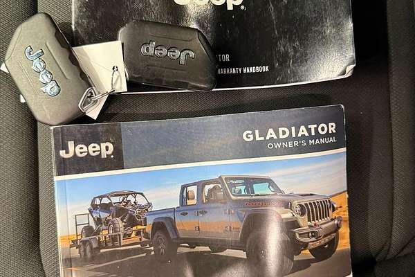 2021 Jeep Gladiator Night Eagle JT All Wheel Drive