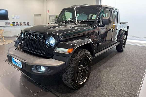 2021 Jeep Gladiator Night Eagle JT All Wheel Drive