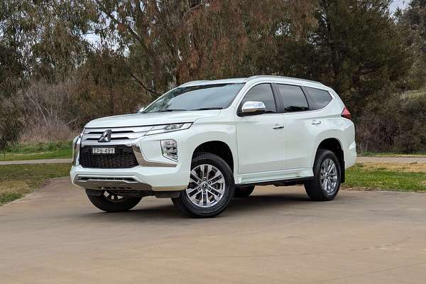 2021 Mitsubishi Pajero Sport GLX QF