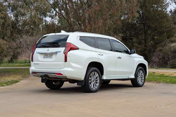 2021 Mitsubishi Pajero Sport GLX QF