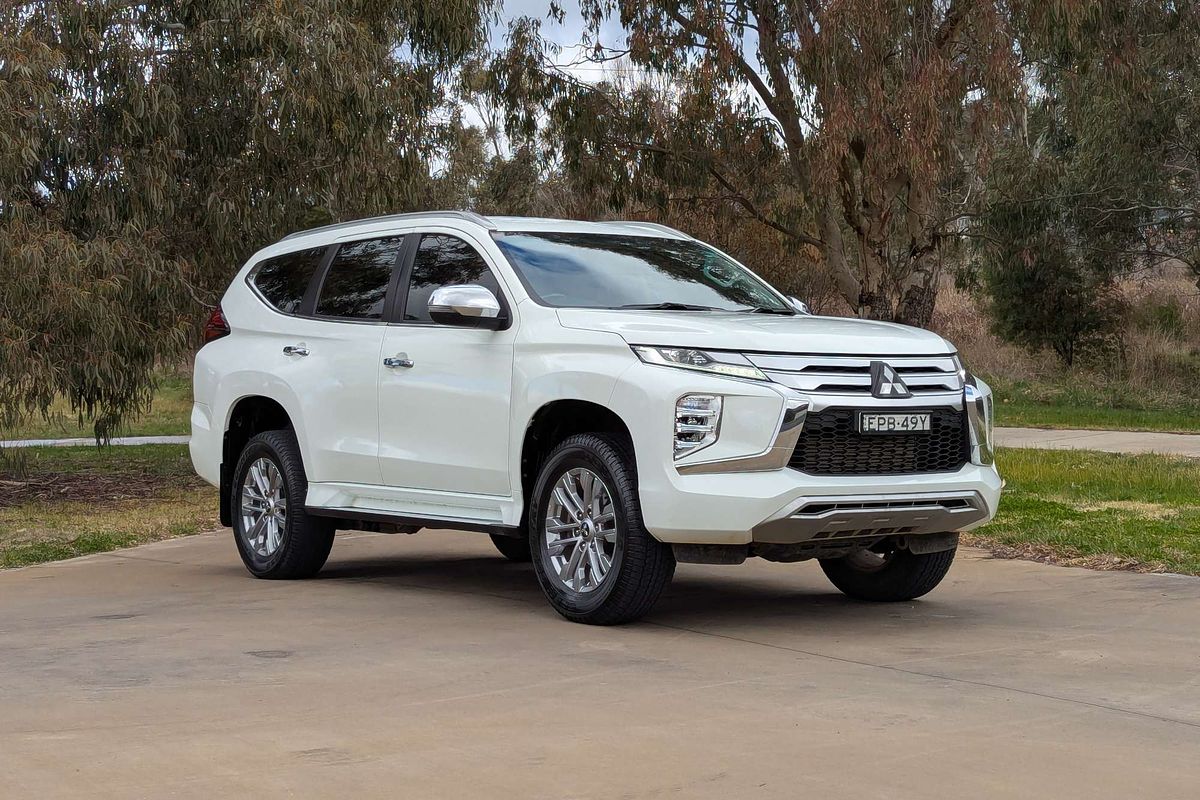 2021 Mitsubishi Pajero Sport GLX QF