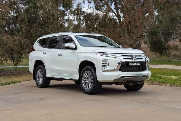 2021 Mitsubishi Pajero Sport GLX QF