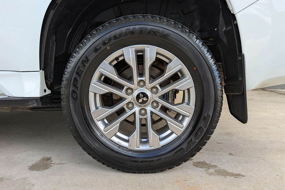 2021 Mitsubishi Pajero Sport GLX QF