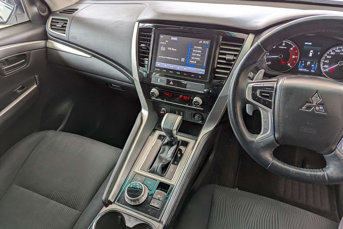 2021 Mitsubishi Pajero Sport GLX QF
