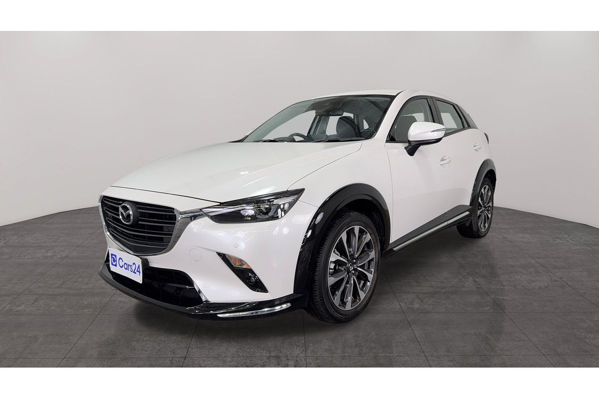 2023 Mazda CX-3 sTouring DK