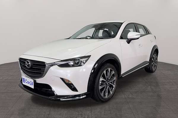2023 Mazda CX-3 sTouring DK