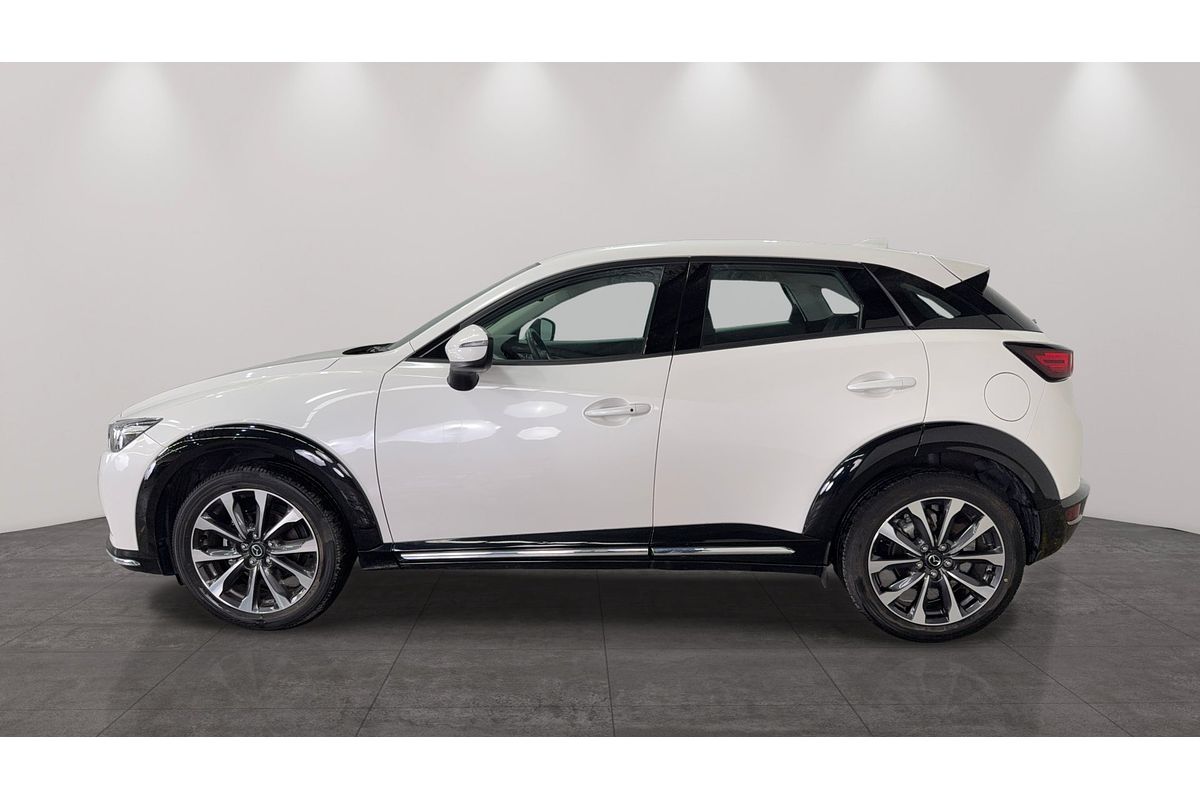 2023 Mazda CX-3 sTouring DK