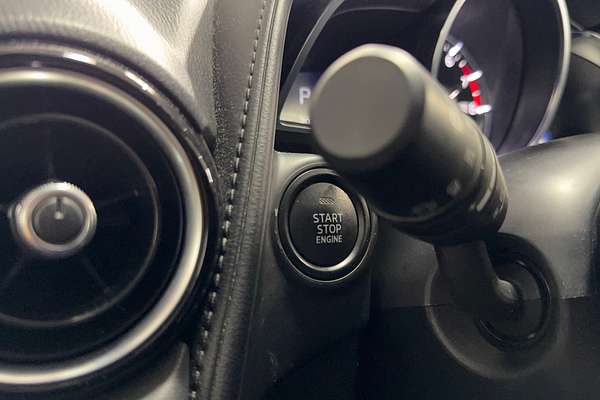 2023 Mazda CX-3 sTouring DK