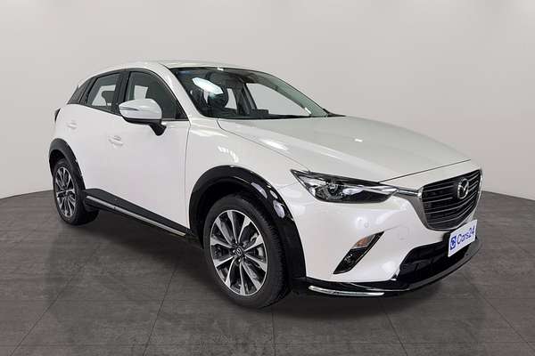 2023 Mazda CX-3 sTouring DK