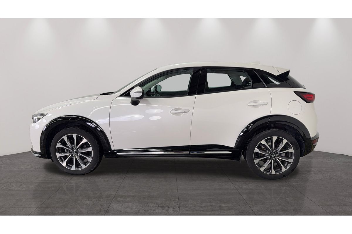 2023 Mazda CX-3 sTouring DK