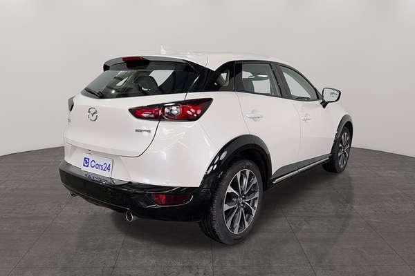 2023 Mazda CX-3 sTouring DK