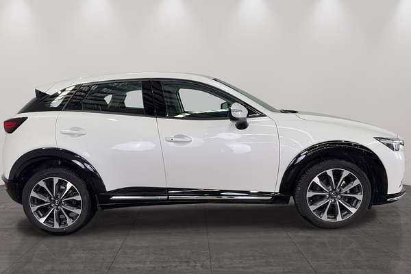 2023 Mazda CX-3 sTouring DK