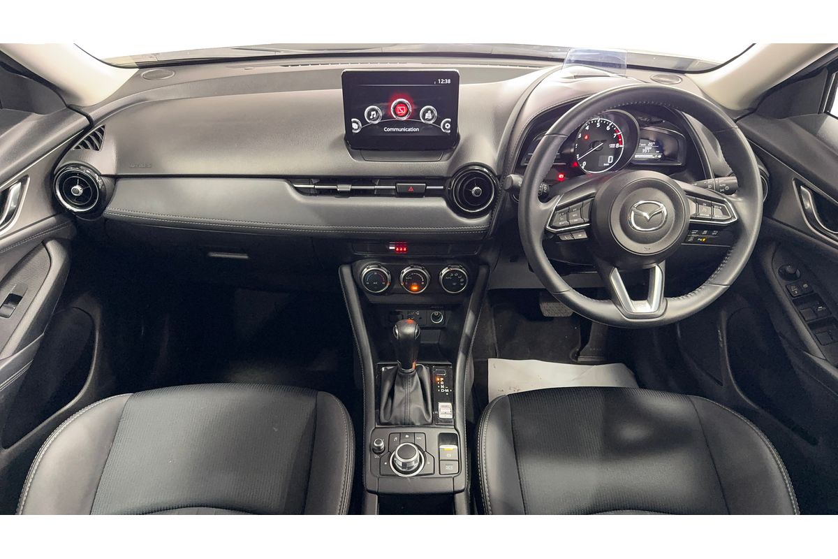 2023 Mazda CX-3 sTouring DK