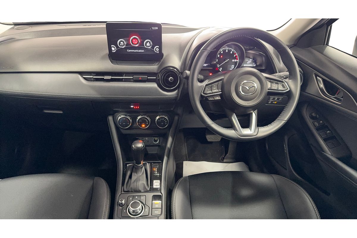 2023 Mazda CX-3 sTouring DK