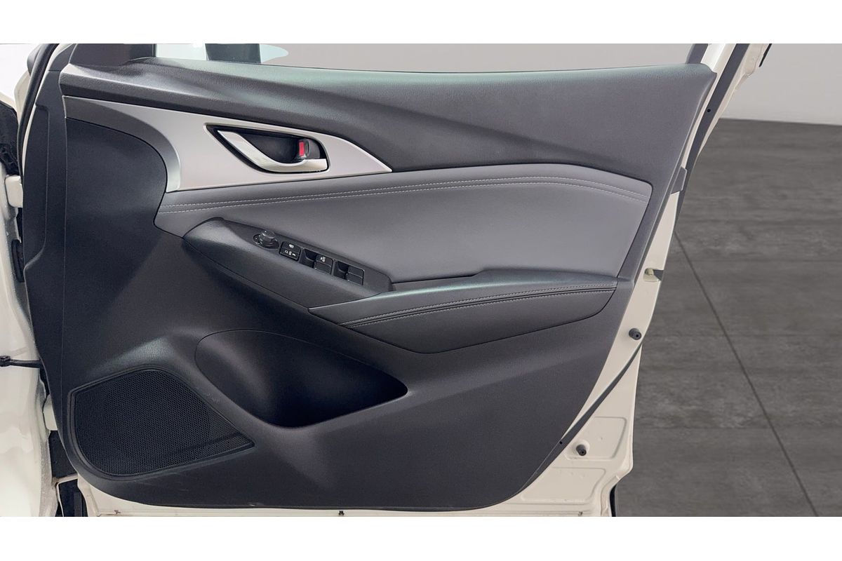 2023 Mazda CX-3 sTouring DK