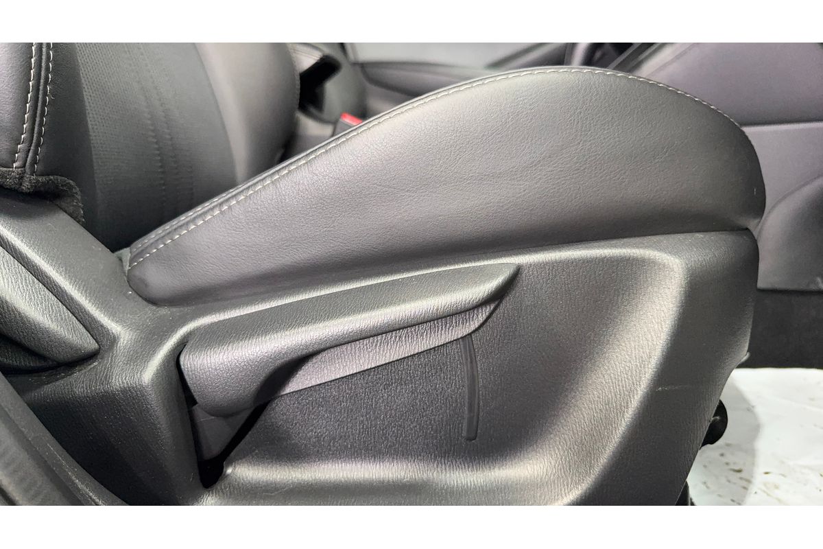 2023 Mazda CX-3 sTouring DK