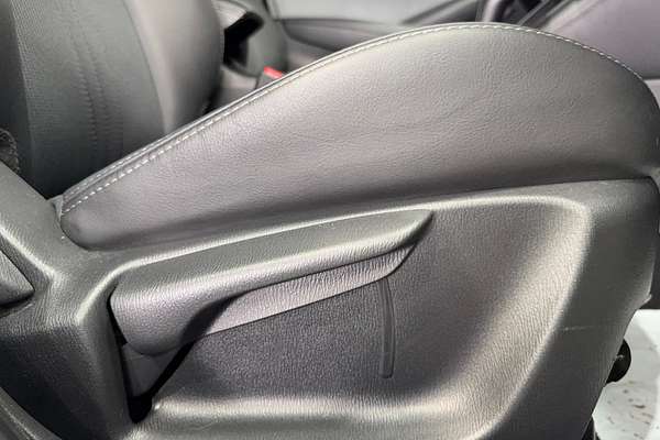 2023 Mazda CX-3 sTouring DK