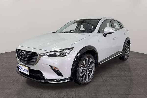 2023 Mazda CX-3 sTouring DK